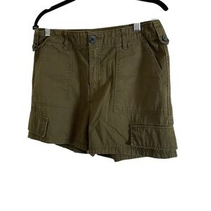 Bershka woman’s Olive Green Cargo Shorts size 8